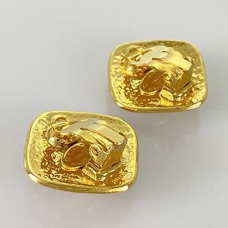CHANEL CC GOLD PLATED EARRINGS