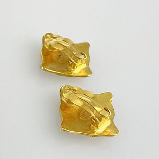 CHANEL CC GOLD PLATED EARRINGS