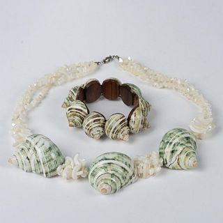 2pc Large Shell & Mother of Pearl Necklace & Bracelet