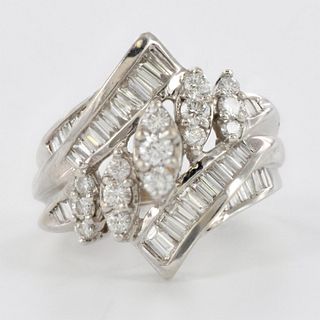 Stunning 18K White Gold and 1.75CTW Diamond Ring