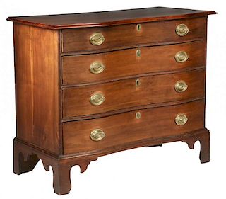AMERICAN CHIPPENDALE SERPENTINE CHEST