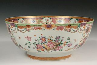 CHINESE EXPORT PORCELAIN BOWL