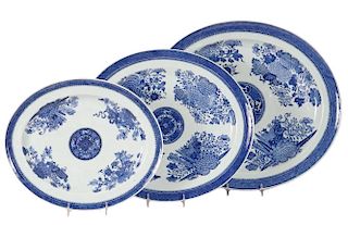 (3) CHINESE EXPORT PLATTERS