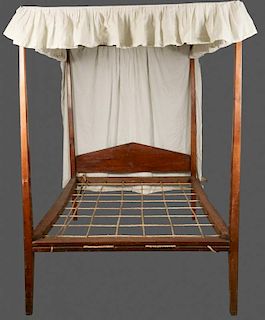 COLONIAL CANOPY BED