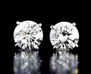14kt White Gold 6.14ctw Diamond Earrings