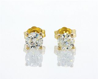 14kt Yellow Gold 0.88ctw Diamond Earrings