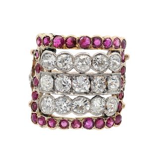3.00 Ctw in Diamonds & Rubies 18kt yellow Gold Ring