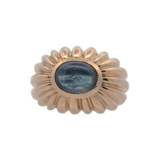 18kt Gold Fluted Ring with cabochon Sapphire