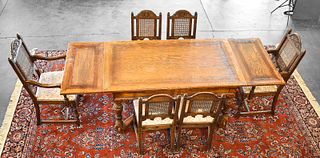 ANTIQUE FEUDAL OAK JAMESTOWN LOUNGE CO. DINING TABLE & CHAIRS