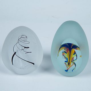 2pc Frosted Glass 3D Paperweights