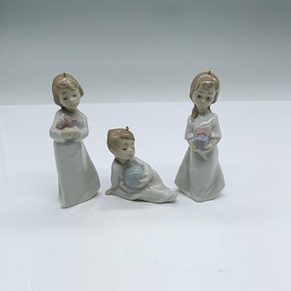 Lladro Christmas Morning Mini Figural Ornament Set 1005940