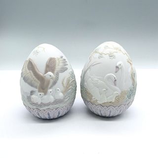 2pc Lladro Porcelain 1994 & 1997 Limited Ed. Decorative Eggs