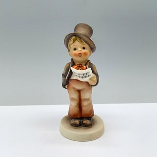 Goebel Hummel Porcelain Figurine, Street Singer