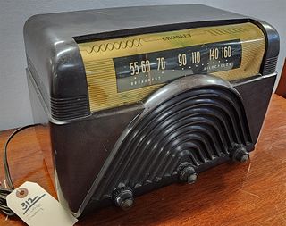 Vintage Crosley Radio 9 1/2"H X 14 1/2"W X 7 1/2"D