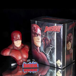 Daredevil. Legendary sacle bust. Marvel.  Sideshow Collectible.  Con placa de edentificación.  Artist Proof. En caja original.