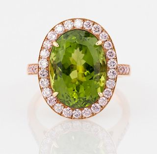 A PERIDOT AND COLORED DIAMOND COCKTAIL RING IN ROSE GOLD