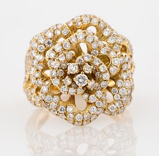 A GOLD AND DIAMOND CHANEL-STYLE FLOWER RING
