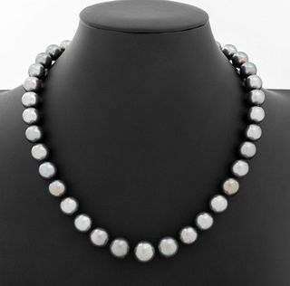 Cultured Tahitian Pearl Necklace 18K Diamond Clasp