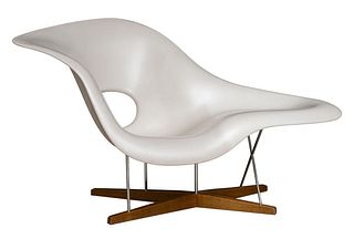 Charles & Ray Eames "La Chaise" Lounge Chair