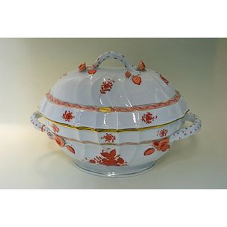 Herend Porcelain Chinese Bouquet Rust "Apponyi Flowers" Tureen With Branch Finial, Medium
