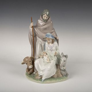 Joyful Event 1006008 - Lladro Porcelain Figurine