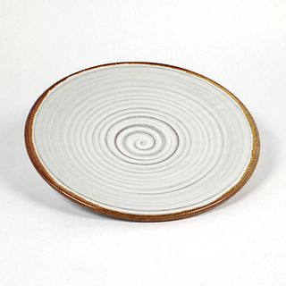 WHITE CAKE PLATE WITH AMBER RIM by Karen Moore