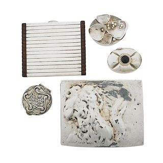 COLLECTION OF SILVER ACCESSORIES