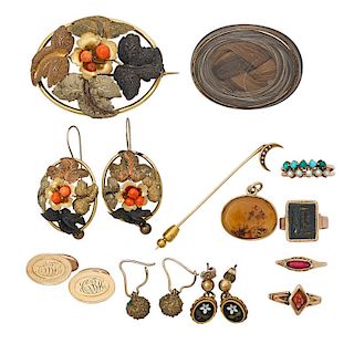 COLLECTION OF VICTORIAN YELLOW GOLD OR GOLD-TONE JEWELRY