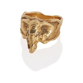 SCULPTED YELLOW GOLD & DIAMOND ELEPHANT RING