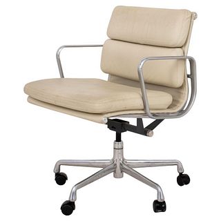Eames Aluminum Group Soft Pad Office Chair