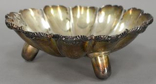 Sterling silver footed dish with scallop edge, ht. 2 3/4in., dia. 8 1/2in., 15.94 t oz
