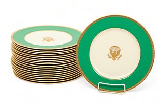Lenox (American) 'Jimmy Carter' Gilded Porcelain Dinner Plates, 1980, Dia. 10.5" 20 pcs