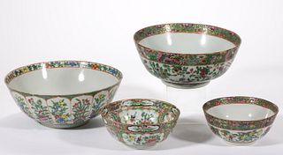 CHINESE EXPORT PORCELAIN FAMILLE ROSE BOWLS, LOT OF FOUR