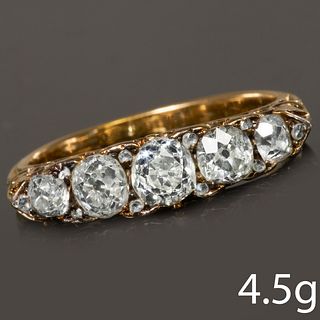 ANTIQUE 5-STONE DIAMOND RING