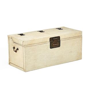 ANGLO-INDIAN TRUNK