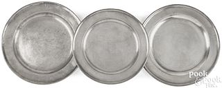 Three Boston pewter chargers, 18th c.