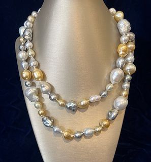 Fine and Lustrous 10mm-16mm Baroque South Sea and Tahitian Pearl Necklace, 18k Gold
