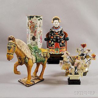 Group of Chinese Decorative Items