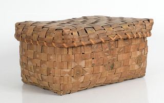A Lidded Woodlands Native American Storage Basket 
