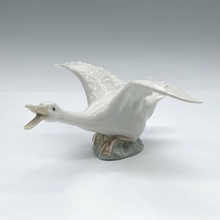 Lladro Porcelain Figurine, Duck Running 1001263