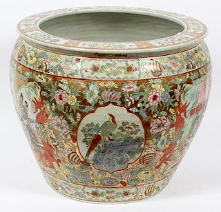 CHINESE PAINTED PORCELAIN JARDINIERE