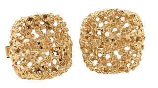 Pair of 14K Yellow Gold Cufflinks with Pierced Square Fronts