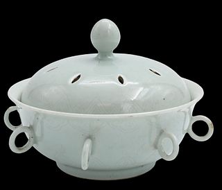 Chinese Celadon Covered Dish