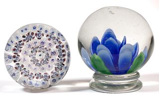 ASSORTED GLASS PAPERWEIGHTS, LOT OF TWO