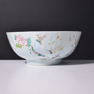 Chinese Export Fluted Bowl