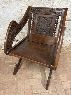 Pope Chair