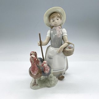 Girl with Turkeys 1001918 - Lladro Porcelain Figurine