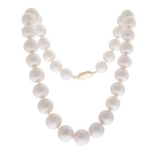 South Sea Cultured Pearl, 18k Yellow Gold Necklace
