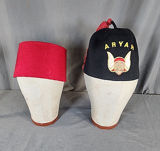 2 Vintage Mens Fez Hats