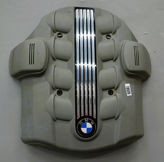 BMW V8 cover